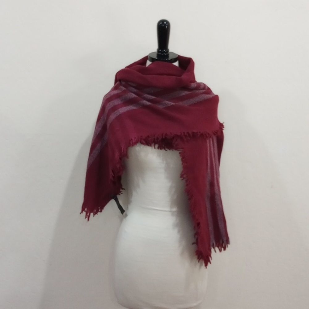 Eileen Fisher Burgundy Fringed Wool Blend Wrap/Shawl, OS - Picture 5 of 8